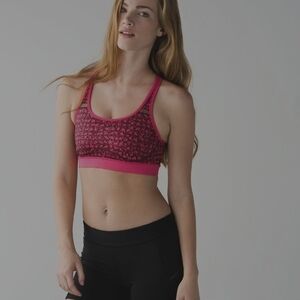 Lululemon Sweaty Or Not Bra II Size 6